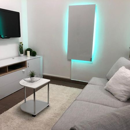 شقة ليوبليانا  في Modern Center Studio Under The Castle II Free Parking المظهر الخارجي الصورة