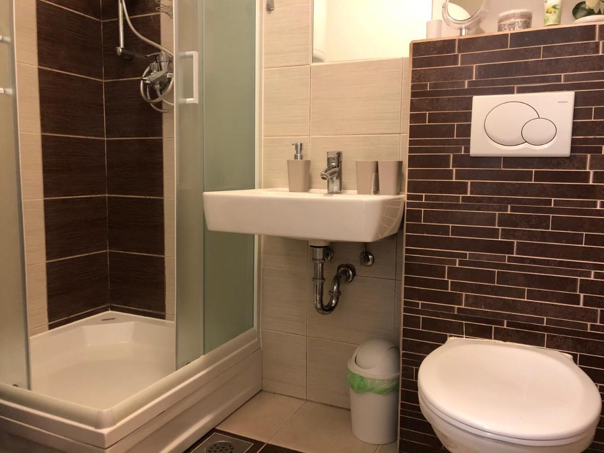 شقة ليوبليانا  في Modern Center Studio Under The Castle II Free Parking المظهر الخارجي الصورة