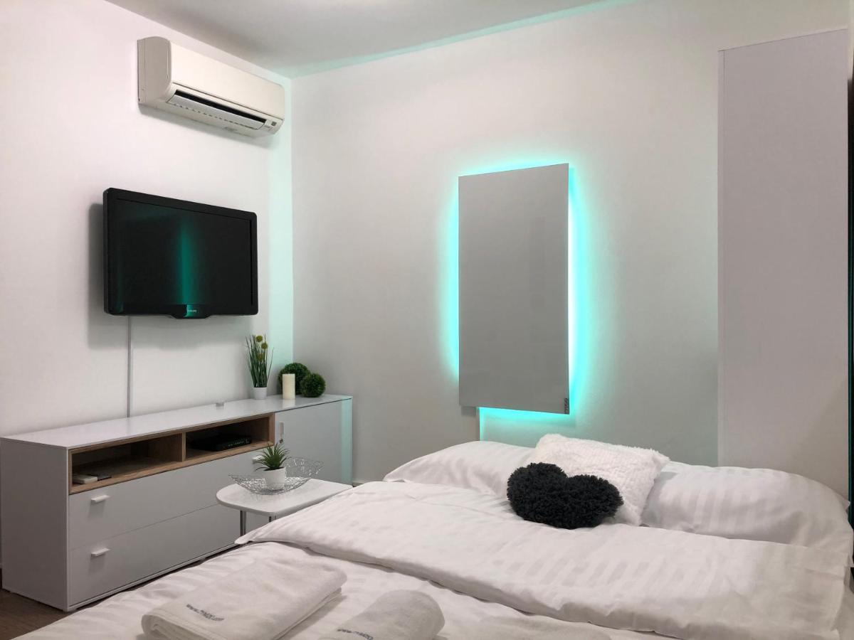 شقة ليوبليانا  في Modern Center Studio Under The Castle II Free Parking المظهر الخارجي الصورة